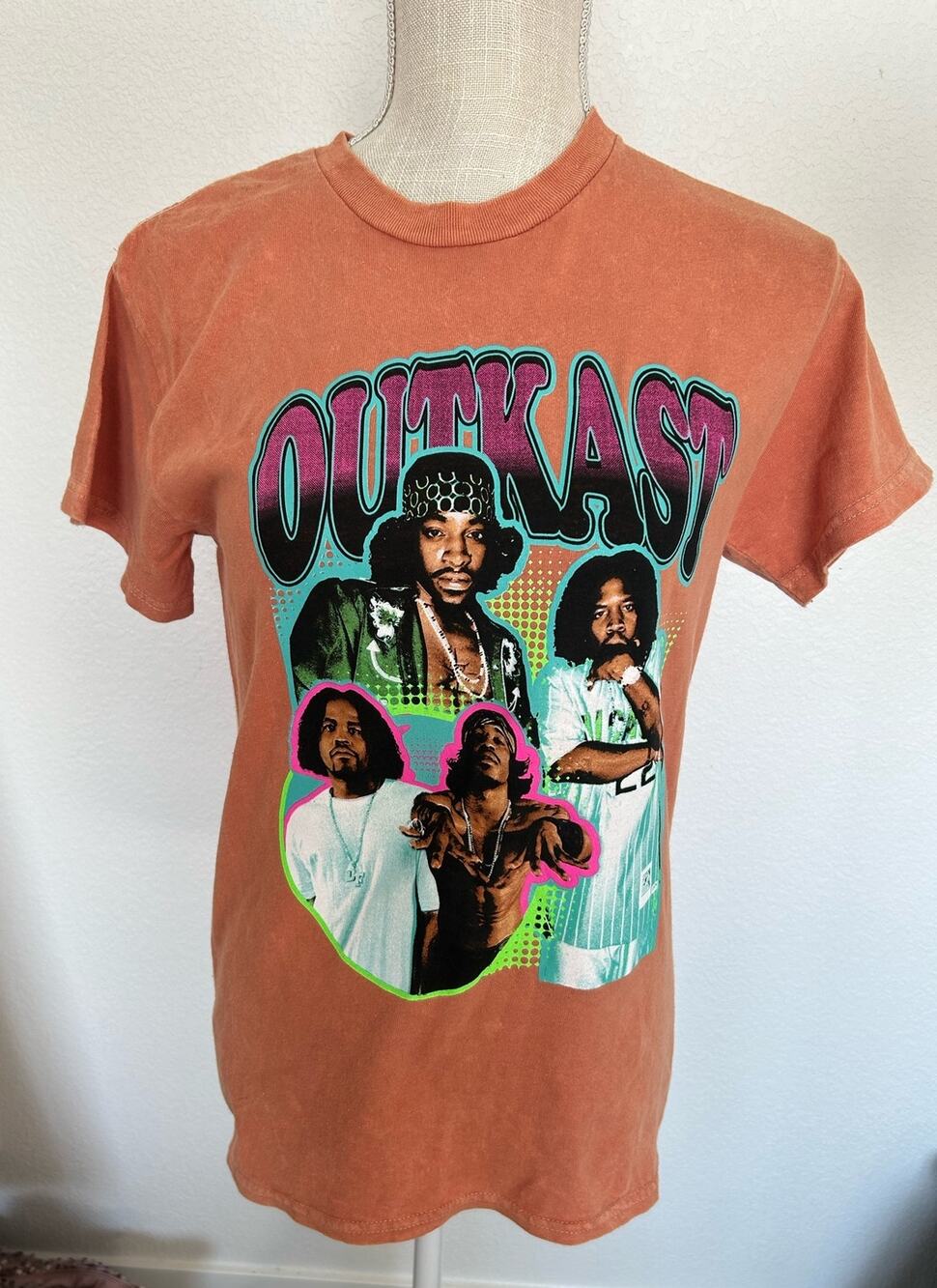 Outcast Acid Wash Vintage Style Oversized Tshirt - S